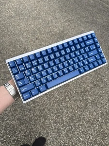 KBDFANS KBD75 V2 Custom Gaming Mechanical Keyboard GMK Striker MX Brown - Bild 1 von 8