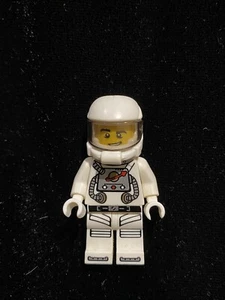Lego The Spaceman Minifigure SERIES 1 - Excellent Condition - Picture 1 of 2