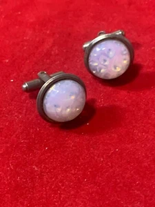 IRIDESCENT WHITE SHINY CUFFLINK COOL VINTAGE PAIR 1/2" EACH - Picture 1 of 8