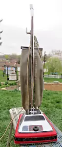 Sanitaire SC886B Commercial Upright Vacuum Cleaner Works - Picture 1 of 9
