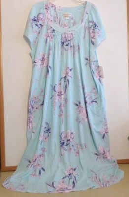 NUEVO CON ETIQUETAS CAMISÓN LARGO MISS ELAINE-TALLA SS-TALLA 3X-AZUL AGUA-$78-MEZCLA DE ALGODÓN SUAVE-BOLSILLOS! Foto 1 de 4