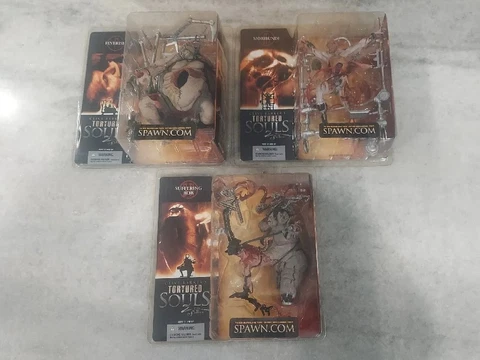 VINTAGE McFarlane Toys Clive Barkers Tortured Souls The Fallen lot of 3 NEW Cover