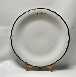 1962 Hilton Hotel Restaurant Ware Dinner Plate, Shenango China Scalloped Edge - Picture 1 of 4