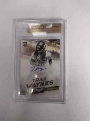 2015  BECKETT  Pannini America POD Trae Waynes ROOKIE  Auto /30 AUTOGRAPH RC - Image 1 of 4