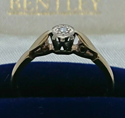 Vintage Solitaire Diamond Engagement Ring 9ct Gold - Size P - Image 1 of 4