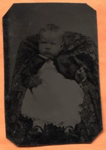 TT Portrait of a Baby, circa 1880s Tintype - Picture 1 of 2