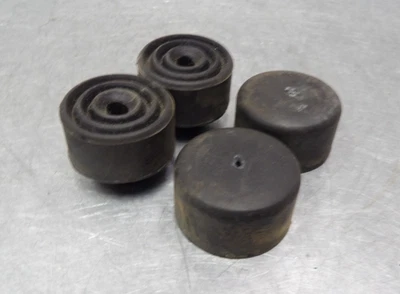 09-11 Kawasaki ER6n tanque de combustible de gasolina amortiguadores de goma 92075-125 Foto 1 de 2