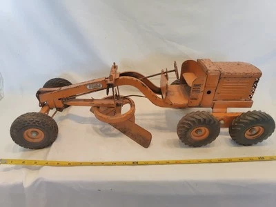 Doepke Model Toys Adams Road Grader Diesel Motor Steel 1950's Vintage Fair Cond - Image 1 of 4