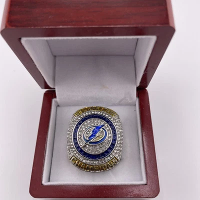 Tampa Bay Lightning Victor Hedman #77 Stanley Cup Ring 2020 con caja de exhibición Foto 1 de 4