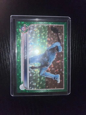 2022 Topps Series 2 - Taylor Hearn #634 Green Foilboard /499 (RC) - Image 1 of 2