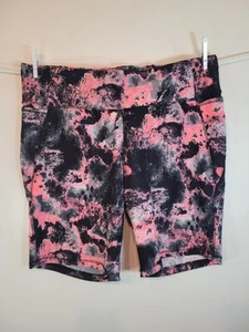 LIVI for Lane Bryant Black and Pink Bike Shorts with Pockets 26/28 Activewear - Picture 1 of 14