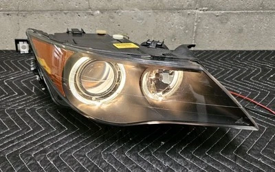 Faro adaptativo bi-xenón derecho genuino BMW 6 Series E63 E64 2004-07 Foto 1 de 4