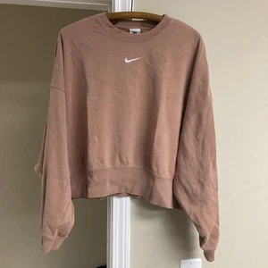 Nike Oversized Cropped Beige Center Swoosh Sweatshirt Size Medium Pakistani - Picture 1 of 6