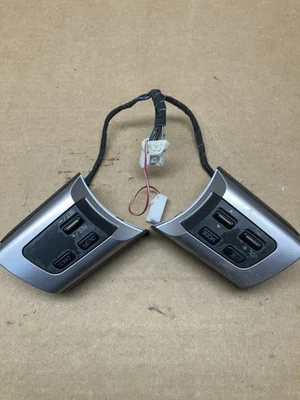 Conjunto de volante Mazda MX-5 Miata 2006-2008 OEM Foto 1 de 3