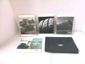2019 FORD ESCAPE Factory Owners Manual Set & Case Free Shipping - Picture 1 of 6