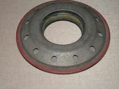 SELLO DE TRANSMISIÓN LATERAL IZQUIERDO SATURN OE A/T, 1,9ltr. F/ 91-02 Foto 1 de 2