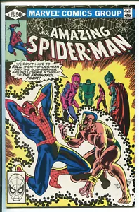AMAZING SPIDER-MAN #215 Frightful Four Appearance (NM) - Imagen 1 de 1