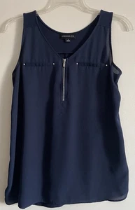 Fortune & Ivy Navy Blue Sleeveless Pleated Back Top Size Small EUC ❤️ - Picture 1 of 5