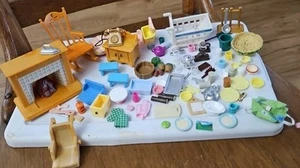 Huge Lot Of Calico Critters Sylvanian Families Character Furniture Fireplace - Picture 1 of 7