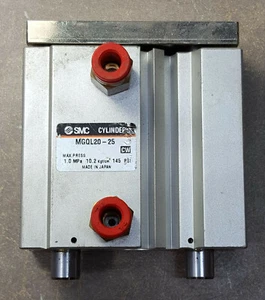 Cilindro guía compacto SMC MGQL20-25. Max Press. 145 PSI - Imagen 1 de 8