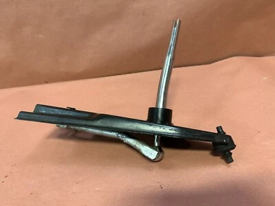 BMW E30 325e 318I 320I 325I Manual Transmission Shift Lever OEM #86208 - Image 1 of 4