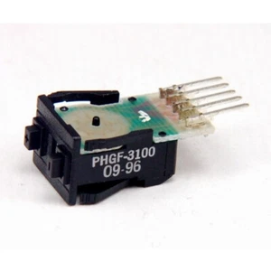 Nuevos productos eléctricos Cherry - PHGF3100 - Interruptor de identificación SCSI, rueda pulgar. - Imagen 1 de 4