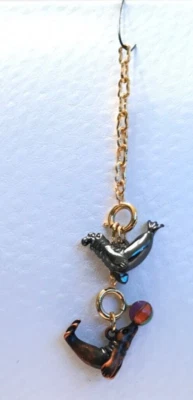 JOAN RIVERS NOAH'S ARK SEAL CHARM PAIR w EXTENDERS - Image 1 of 3