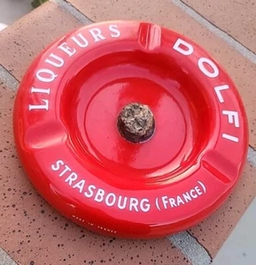 Vintage Porcelain enamel DOLFI LIQUEURS Advertising ashtray Made In France Red - Picture 1 of 6