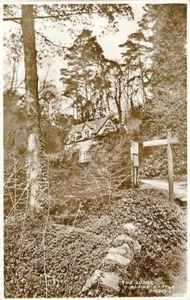 REAL PHOTOGRAPHIC POSTCARD OF THE LODGE, BLAISE CASTLE, BRISTOL, GLOUCESTERSHIRE - Picture 1 of 2
