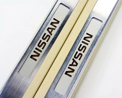 JDM NISSAN FUGA 门套 ILLUMINATED SCUFF PLATES Y50 INFINITI M35 M45 05-10 — 第 1/4 张图片