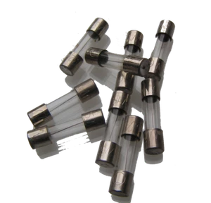 Fusibles de vidrio antisobretensiones de soplo lento 5x20 mm 63mA a 7A rango 10 piezas OLB016 - Imagen 1 de 1