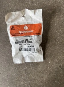 365628C1 International Block  - Bild 1 von 2