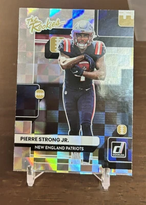 2022 Donruss #TR-39 Pierre Strong Jr RC THE ROOKIES Insert - Image 1 of 2