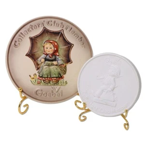 Goebel Hummel 2pz Piatti Club da Collezione 6" HUM690 1978 4" Bianco Merry Wanderer - Foto 1 di 4