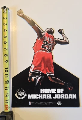 2024 Upper Deck Home of Michael Jordan Cut Out Counter Promo Standee - Изображение 1 из 3