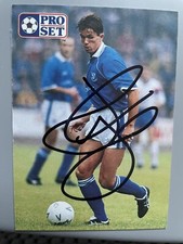 FOOTBALL CARD JOHN DAVIES ST.JOHNSTONE SIGNED
