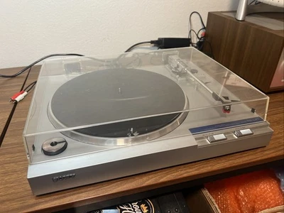 Sony PS-LX1 Direct Drive Turntable - Clean and Tested - Image 1 of 4