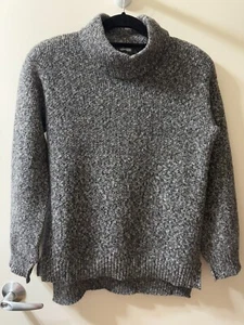 NWOT Calvin Klein Large Women's Sweater Cotton Blend Black/White #271 - Picture 1 of 21