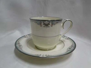 Noritake Lyndenwood, 4707, Green, Florals: Cup & Saucer Set (s), 3" - Picture 1 of 12