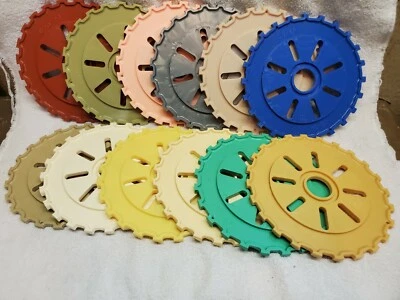 NUEVO Platos de maceta de maíz Lustran International IH para semillas planas 68 y estuche posterior Foto 1 de 3