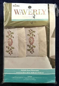 BUCILLA Norfolk Rosa FUNDA DE ALMOHADA PAR 20x30 Kit Bordado Estampado 47826E - Imagen 1 de 6