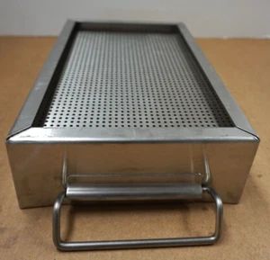 Bandeja de instrumentos quirúrgicos de 10" caja de esterilización de acero inoxidable con asas - Imagen 1 de 11