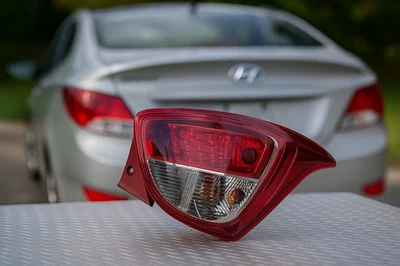 Luz trasera izquierda/lámpara trasera para Hyundai Grand I10 2013-2019 Foto 1 de 4