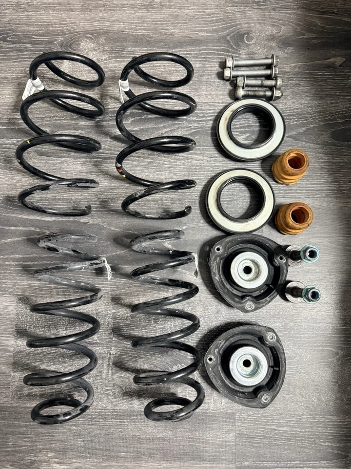 OEM VW Golf GTI MK7 Suspension Springs Set 5QM511115AC 5QM411105AB Complete - Image 1 of 4