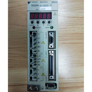 YASKAWA Used SGDM-01ADA-R 200V 100W SERVOPACK Fast Delivery - Picture 1 of 3