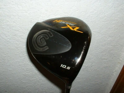 Cleveland HiBore XL 10.5  Driver Fujikura Graphite Regular Shaft 60g Head Cover - Image 1 of 4