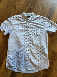 Molokai Surf Co.  Chest Pocket Short Sleeve Hawaiian Shirt Large - Picture 1 of 4