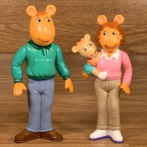 Vintage 1996 Hasbro Mark Brown Arthur Aardvark Family Figures - Lot of (2) - Picture 1 of 11