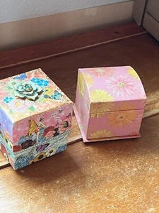 Lot of Bob’s Box Pink & Yellow Zinnia Flowers & Vintage Reproduction Butterfly - Picture 1 of 10
