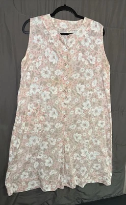 PINKK Housecoat Duster Women's Size L Robe Floral Pockets Snaps Tie Quilted - Image 1 of 4